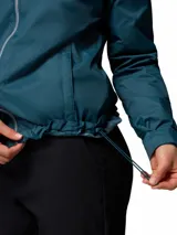Campera impermeable Columbia Switchback IV color azul oscuro, con capucha ajustable, cierre frontal y bolsillos laterales con cremallera.