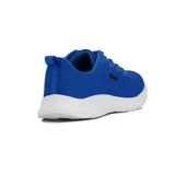 Championes de running Austral color azul con suela blanca.