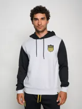 Canguro gris con mangas y capucha negras, con escudo del Club Atlético Peñarol estampado en el pecho.
