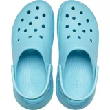 Zuecos Crocs modelo Classic Crush, con diseño de plataforma elevada y correa trasera pivotante. Presentan perforaciones en la parte superior para ventilación y personalización con Jibbitz.