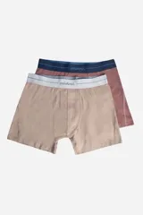Pack de dos bóxers de algodón con cintura elástica personalizada con el logo de la marca. Diseño liso en colores beige y bordó.
