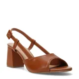 Sandalias de mujer Bottero de taco ancho y medio, color suela, con capellada abierta en la punta y tira trasera ajustable con hebilla.