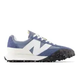 Championes New Balance modelo XC-72, color azul con detalles en blanco y negro.
