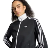 Campera deportiva Adidas Classic TT de color negro con cierre frontal blanco, cuello alto y las icónicas tres tiras blancas en las mangas. Cuenta con el logotipo del trébol bordado en el pecho.