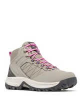 Botas de trekking Columbia Transverse Hike, modelo impermeable, en color gris con cordones rosados y detalles en negro y blanco. Confeccionadas con una parte superior de cuero y malla, entresuela TechLite y suela Omni-Grip.