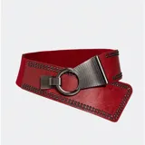 Cinturón ancho de cuero sintético color bordó con elástico en la parte trasera, hebilla metálica plateada y apliques de tachas pequeñas.