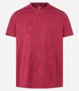 Remera deportiva de hombre con tecnología Dry, cuello redondo y mangas cortas. Presenta un diseño con estampa sutil tipo heat print y detalles de líneas en los hombros.