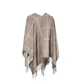 Poncho abierto de tejido de punto con diseño de cuadros grandes en tonos beige y marrón, con terminaciones de flecos en el ruedo.
