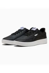 Championes deportivos Puma modelo Court Lally, de color blanco, con diseño urbano y suela de goma.