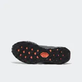 Championes Timberland Motion Access Low, color negro, con parte superior de cuero y tela ReBOTL™ (plástico reciclado). Cuentan con sistema de confort TimberCush™ y suela TimberGrip™ para tracción.