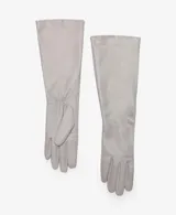 Guantes largos de cuero de piel ovino en color gris claro, con forro interior de poliéster.
