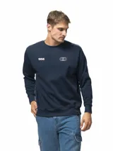 Buzo de felpa color azul marino con cuello redondo, puños y ruedo acanalados. Presenta un estampado frontal con el número 1956 y un diseño de círculos entrelazados.