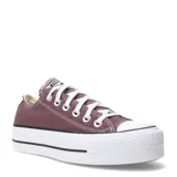 Championes Converse Chuck Taylor All Star Lift con plataforma doble, confeccionados en lona color bordó con puntera y suela de goma blanca.