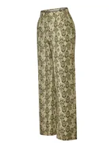Pantalón de tiro alto con corte recto, confeccionado en una mezcla de algodón orgánico, lino y spandex. Presenta un estampado geométrico estilo damasco en tonos verde oliva y beige.