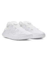 Championes de entrenamiento Under Armour Slipspeed color blanco, con diseño versátil de talón convertible para modo entrenamiento o recuperación. Presentan sistema de ajuste BOA, parte superior perforada para mayor ventilación y tecnología de amortiguación UA Flow.