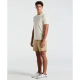 Remera de cuello redondo para hombre de Original Penguin, confeccionada en algodón orgánico. Presenta un ajuste entallado y el logo de la marca bordado en el pecho.
