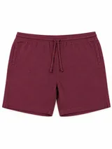 Bermuda color bordó con cintura elástica y cordón ajustable del mismo tono. Cuenta con bolsillos laterales y un diseño clásico y cómodo.