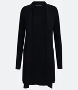 Cárdigan largo de punto color rojo con bolsillos delanteros.