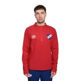 Buzo deportivo rojo con cierre de media cremallera, cuello alto y mangas largas. Presenta el logo de Umbro bordado en blanco en el pecho izquierdo y el escudo del Club Nacional de Football en el pecho derecho.