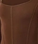 Body de manga larga marca Blue Steel, confeccionado en poliamida seamless con escote cuadrado y cierre en la entrepierna.