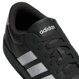 Championes Adidas Breaknet 3.0 de estilo urbano inspirado en el tenis, con capellada sintética negra y las icónicas tres tiras laterales en color blanco. Presenta suela de goma al tono y cierre con cordones.