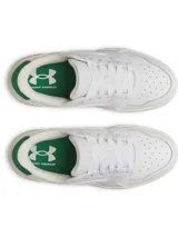 Championes Under Armour modelo W Flex, de diseño urbano en color blanco con detalles en verde en el talón y el lateral. Presentan una parte superior de cuero premium, entresuela de EVA para mayor amortiguación y suela de goma resistente.