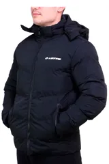 Campera puffer azul marino marca Lotto, con capucha desmontable, cierre frontal y bolsillos laterales con cierre.