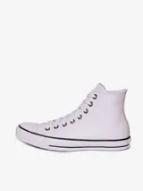 Championes de caña alta Converse Chuck Taylor All Star de cuero blanco, con cordones y ojalillos metálicos.