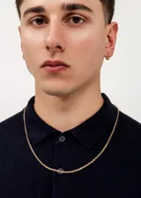 Cadena plateada de acero quirúrgico hipoalergénico, de 2.5mm de ancho.