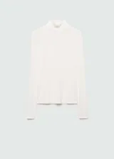Camiseta básica de manga larga color blanco, con cuello alto y diseño entallado.