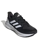 Championes de running Adidas Ultrarun 5, color negro con detalles en blanco. Presentan exterior de malla transpirable, mediasuela con tecnología de amortiguación BOUNCE 2.0 y suela ADIWEAR de gran agarre.