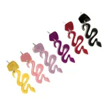 Par de aros colgantes con forma de serpiente en varios colores: amarillo, rosa, lila, violeta, rojo y negro.
