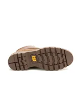 Bota de caña media Cat modelo Colorado, confeccionada en cuero color marrón. Presenta cierre de cordones, cuello acolchado y suela de goma dentada para mayor tracción.