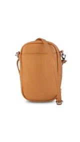 Bandolera compacta color rosado, con correa regulable y desmontable. Tiene apertura superior, bolsillo frontal con cierre y detalle de borla, y bolsillo trasero sin cierre. El interior está forrado en tela y cuenta con un bolsillo adicional.