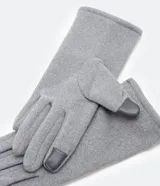 Guantes largos de invierno color gris, confeccionados en poliéster, con punta de los dedos del pulgar y índice reforzada en material oscuro para uso táctil (touch screen).