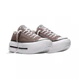Championes Converse modelo Chuck Double Stack, color marrón topo, con diseño de plataforma alta y suela dentada. Cuentan con cordones blancos, ojales metálicos y puntera de goma blanca.