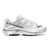 Championes Salomon XT-4 OG color blanco con detalles en negro, diseño técnico de trail running adaptado para uso urbano.