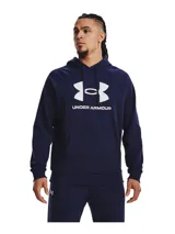 Buzo con capucha Under Armour, modelo Rival Fleece, color azul marino con logo de la marca estampado en blanco en el pecho. Cuenta con bolsillo canguro delantero, mangas largas con puños acanalados y cordones ajustables en la capucha.