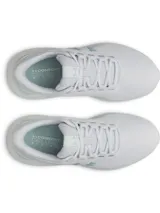 Championes de running Under Armour modelo Phade RN 3, color blanco con logo en tono verde agua claro. Presentan una parte superior de malla transpirable, entresuela de amortiguación EVA y suela de goma flexible.