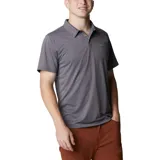 Chomba de senderismo Columbia Hike Polo Omni-Wick de color gris, con tecnología de absorción de humedad, cuello polo y cierre frontal con tres botones.