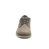 Zapatos Caterpillar Estimate Lo para hombre, de cuero nubuck color marrón topo, con cordones, suela chunky de goma y logotipo de la marca grabado en el lateral.