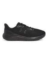 Championes de running Under Armour modelo Charged Pursuit 4, color negro. Presentan una parte superior de malla transpirable, entresuela Charged Cushioning para mayor amortiguación y suela exterior resistente con tracción.