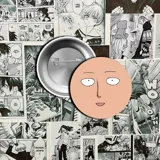 Pin con la cara del personaje Saitama del anime One Punch Man.