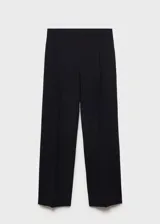Pantalon de vestir negro de corte recto y tiro alto, con detalle de pinzas delanteras, bolsillos laterales y cierre frontal oculto.
