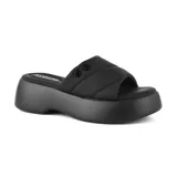 Sandalia casual blanca con plataforma y taco corrido.