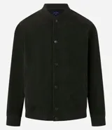 Campera bomber azul marino de pana con cuello redondo, cierre con botones a presión, bolsillos laterales y puños y cintura elastizados.