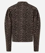 Cardigan de punto con estampado animal print, cuello redondo y cierre frontal con botones. Presenta mangas largas abullonadas con puños ajustados y un corte corto.