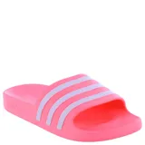 Sandalias tipo chinela Adidas modelo Adilette Aqua, color rosa vibrante con las tres bandas características de la marca en un tono más claro sobre la banda superior. Diseño ergonómico con logo de la marca grabado en el lateral.