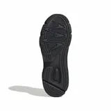 Championes Adidas modelo Technochaos 2000, de diseño inspirado en los años 2000 con estética futurista. Presentan un empeine de malla transpirable con refuerzos sintéticos en tono gris oscuro metalizado, cordones al tono y mediasuela Cloudfoam para mayor amortiguación.