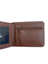 Billetera plegable Rusty con diseño combinado en tela estampada camuflada verde y detalles en cuero sintético color marrón. Incluye etiqueta frontal con el logo de la marca.